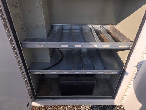 Used 2016 Chevrolet Express 3500 image 11