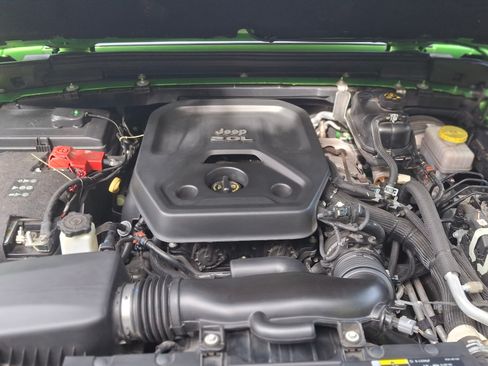 Used 2018 Jeep Wrangler Sport image 22