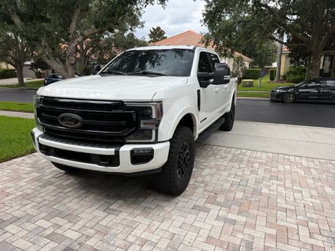 Used 2022 Ford F250 Lariat w/ Tremor Off-Road Package AWD/4WD image 6