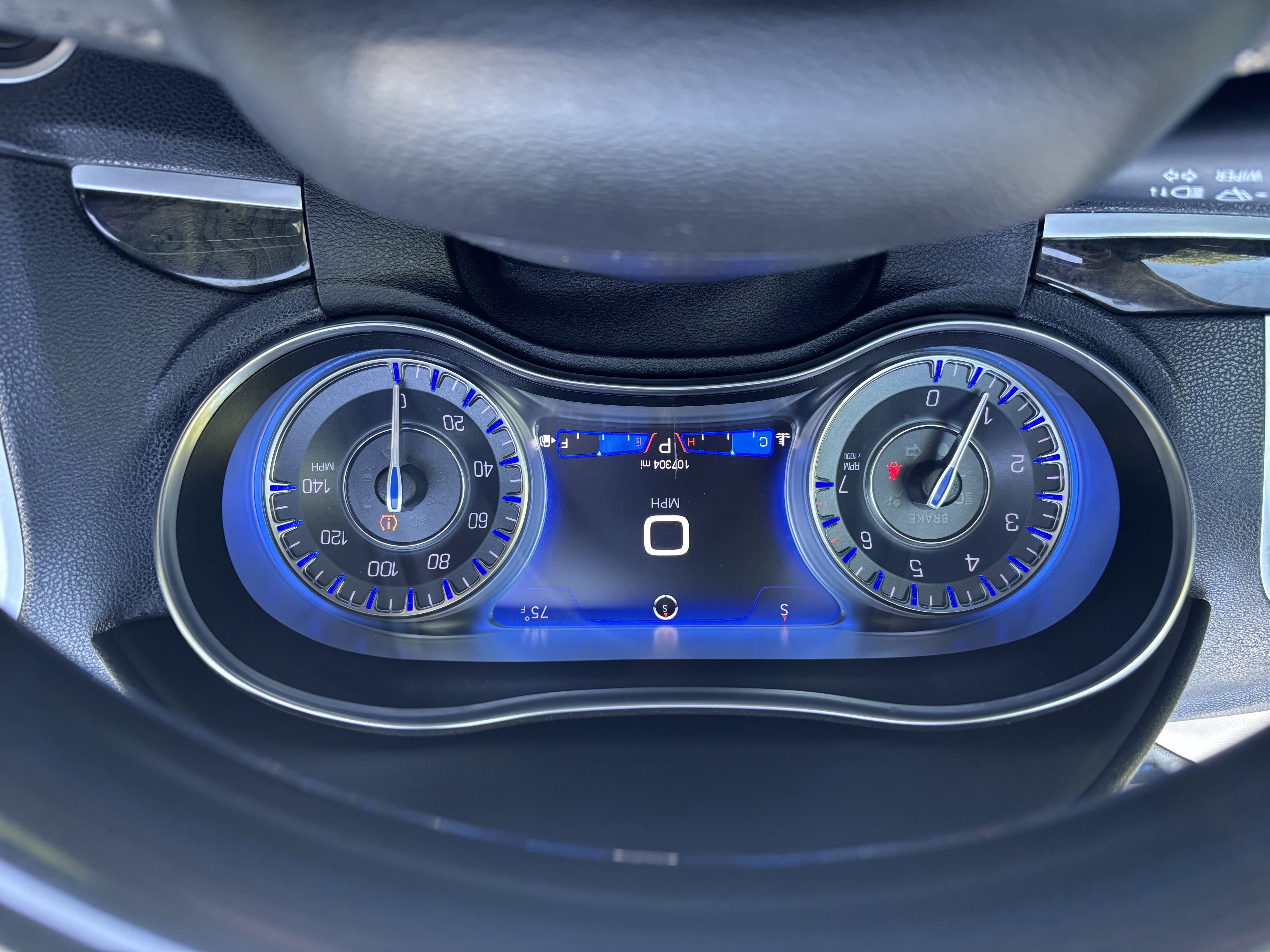 Used 2020 Chrysler 300 Limited RWD image 10
