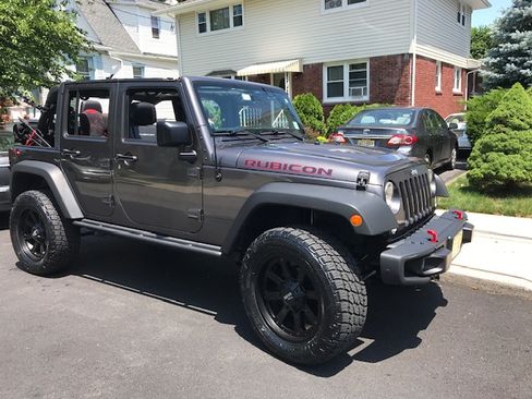 Used 2014 Jeep Wrangler Unlimited Rubicon image 4