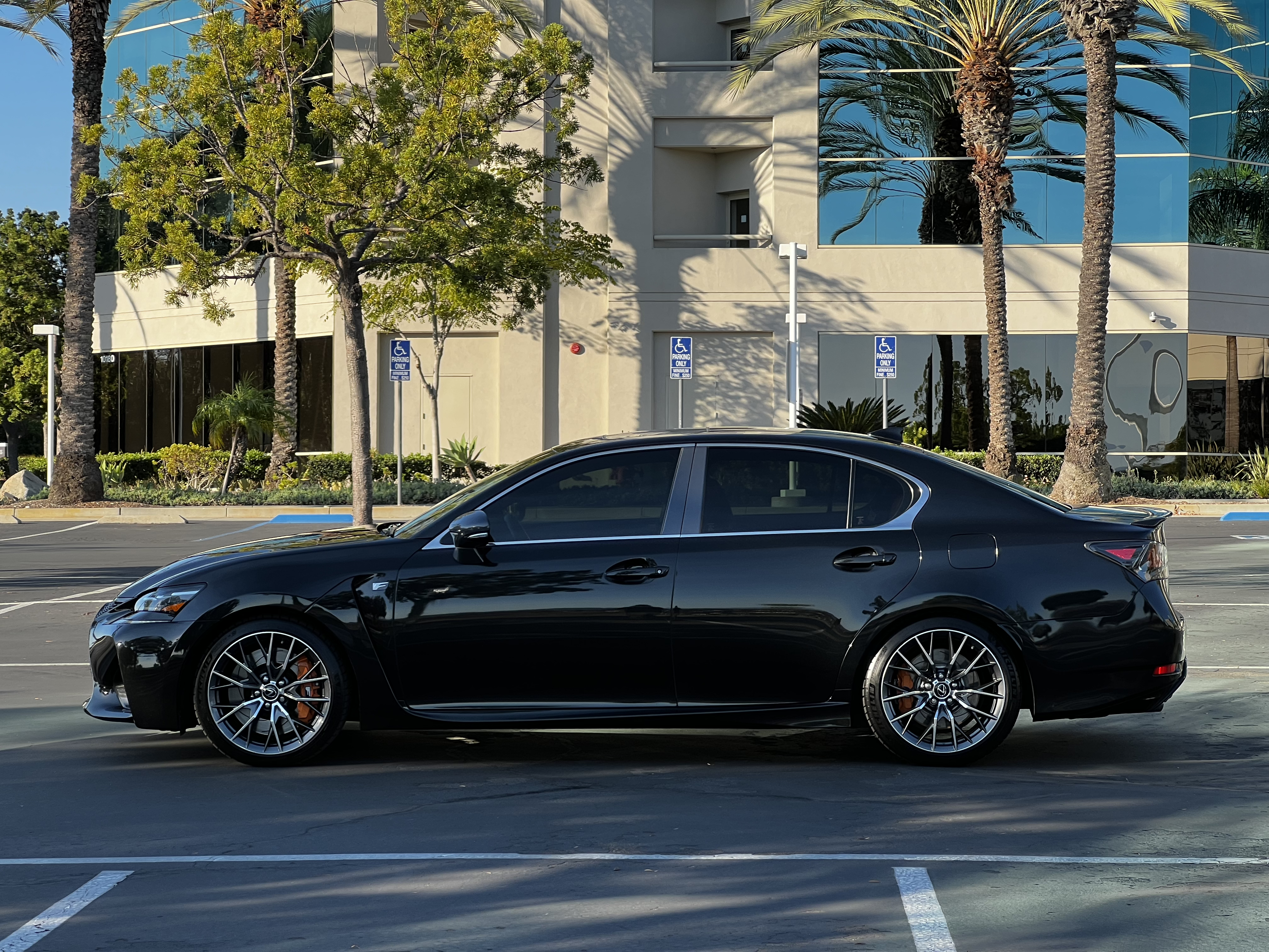 Used 2017 Lexus GS F w/ Preferred Accessory Package RWD image 10