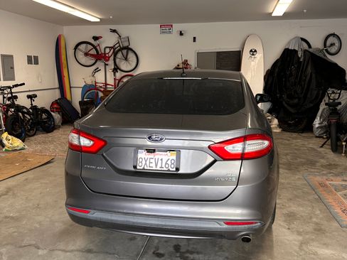 Used 2013 Ford Fusion SE image 5