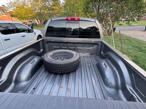 Used 2008 Dodge Ram 1500 Truck SLT AWD/4WD image 4