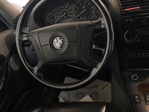 Used 1995 BMW 325is Coupe image 6