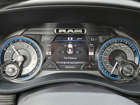 Used 2020 RAM 2500 Limited image 11