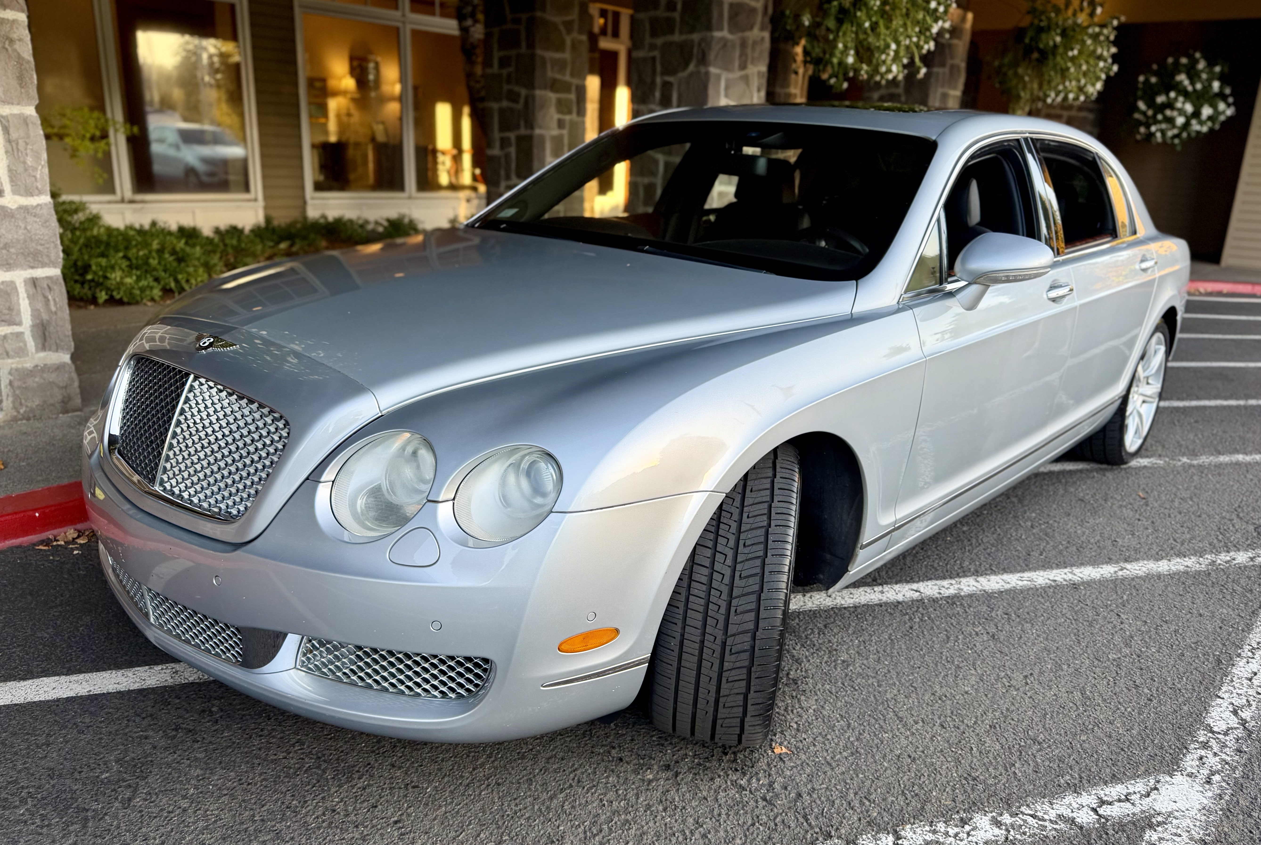 Used 2006 Bentley Flying Spur Flying Spur AWD/4WD image 1