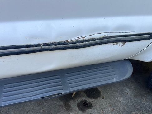 Used 1999 Ford F350 4x4 SuperCab Super Duty image 27