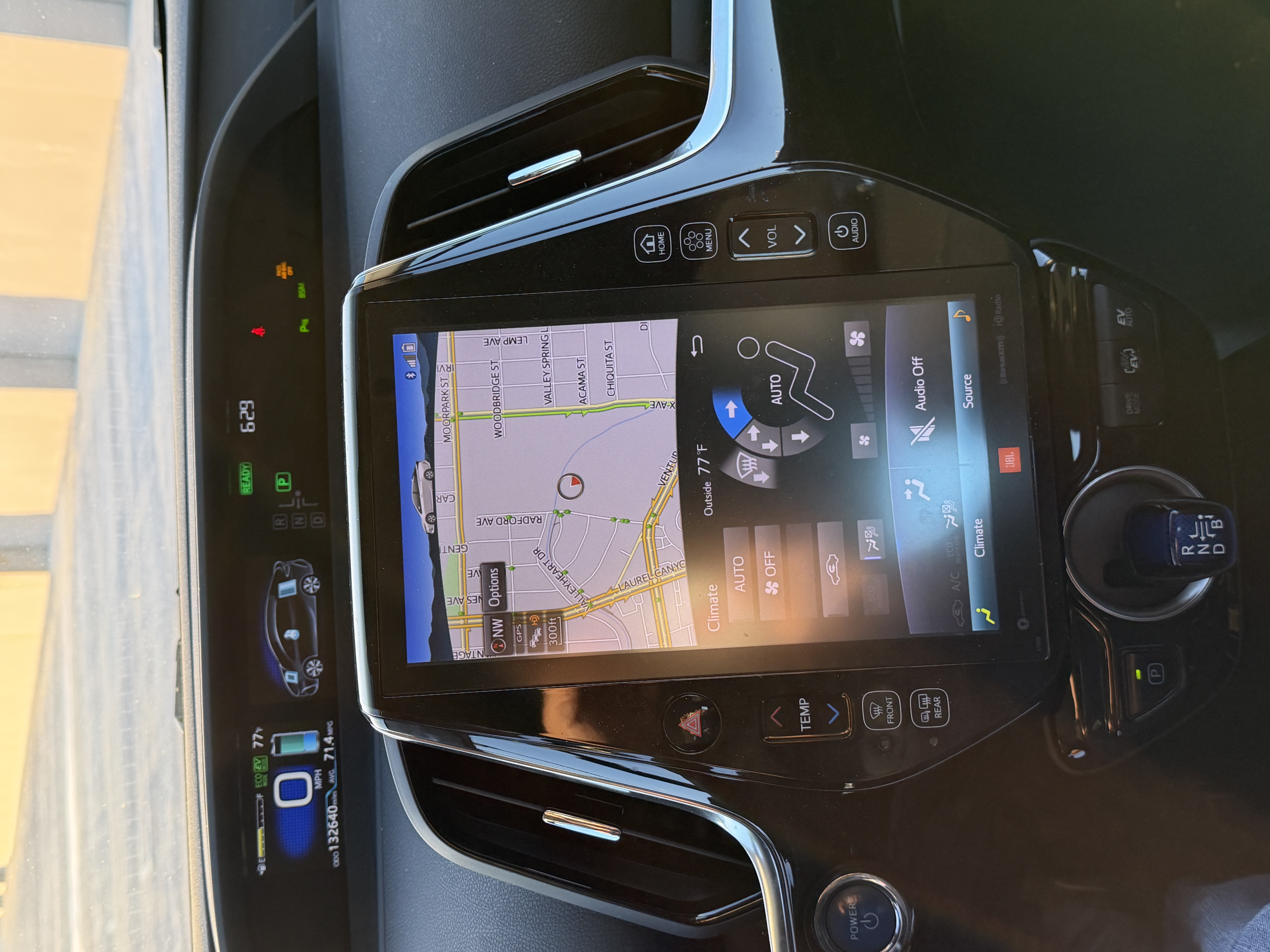 Used 2020 Toyota Prius Prime Limited FWD image 9