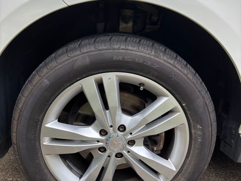 Used 2012 Mercedes-Benz ML 350 4MATIC image 12