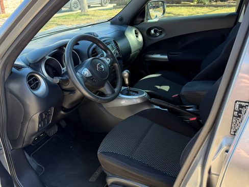 Used 2015 Nissan Juke S image 9