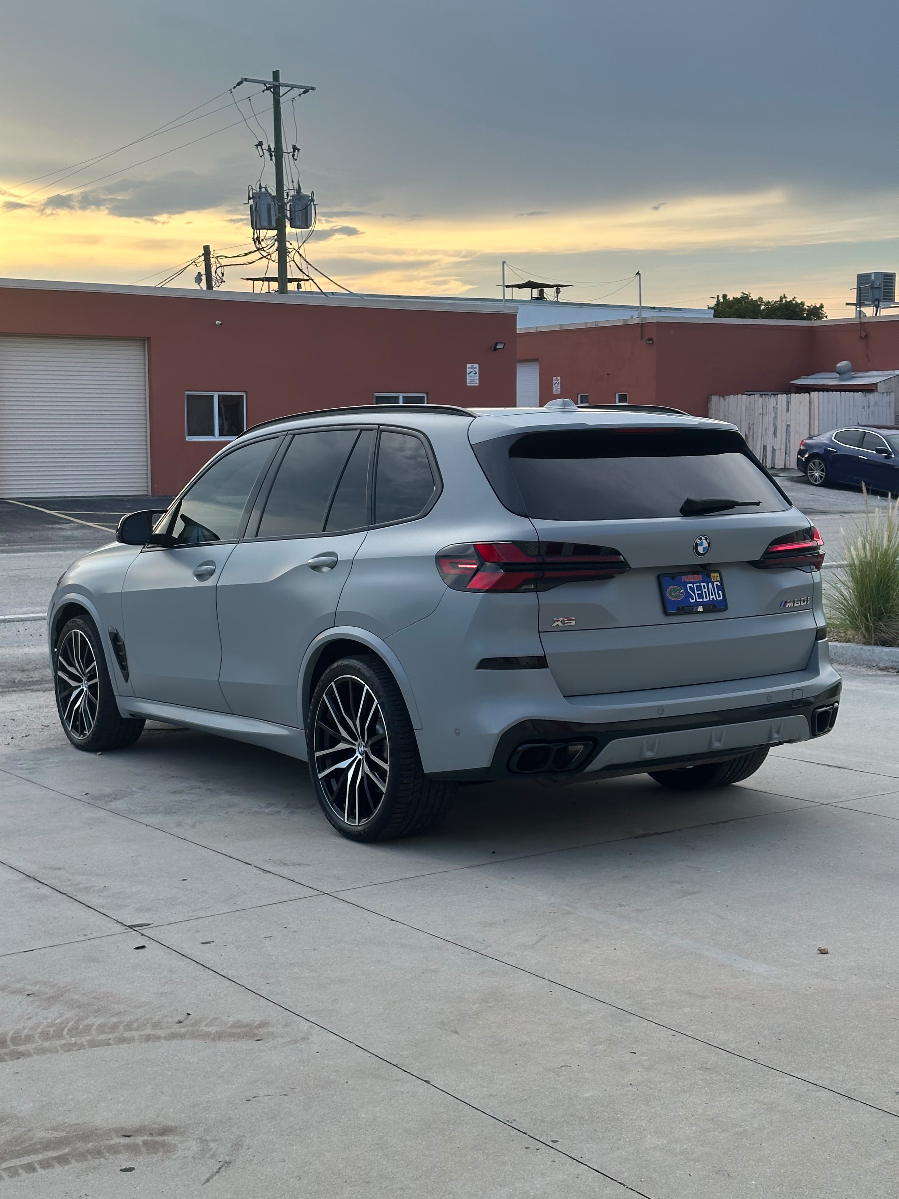 Used 2024 BMW X5 M60i AWD/4WD image 14