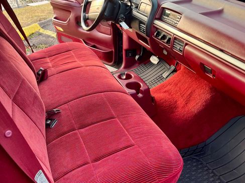 Used 1994 Ford F150 XL image 12