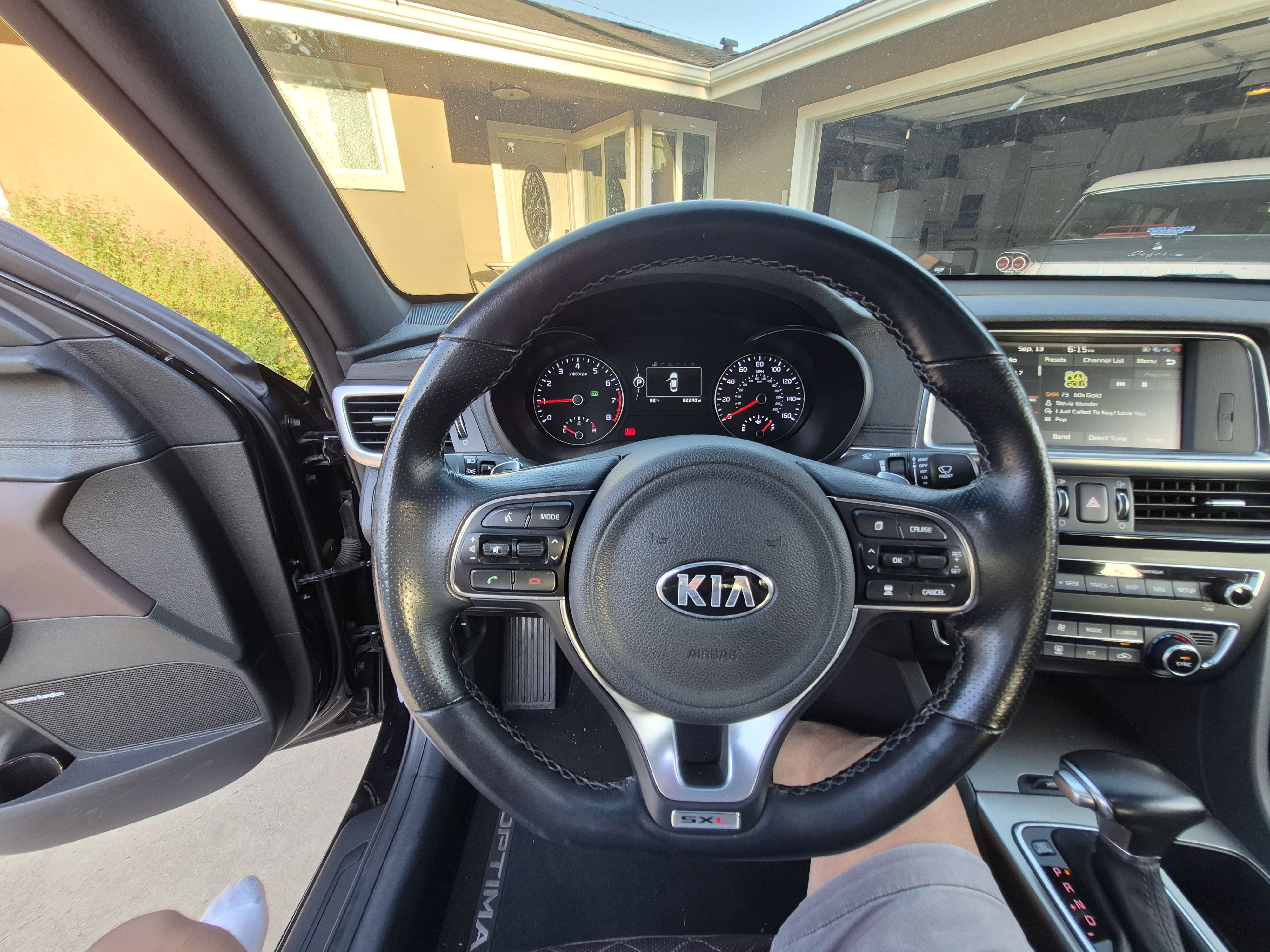 Used 2018 Kia Optima SX w/ Technology Package FWD image 17