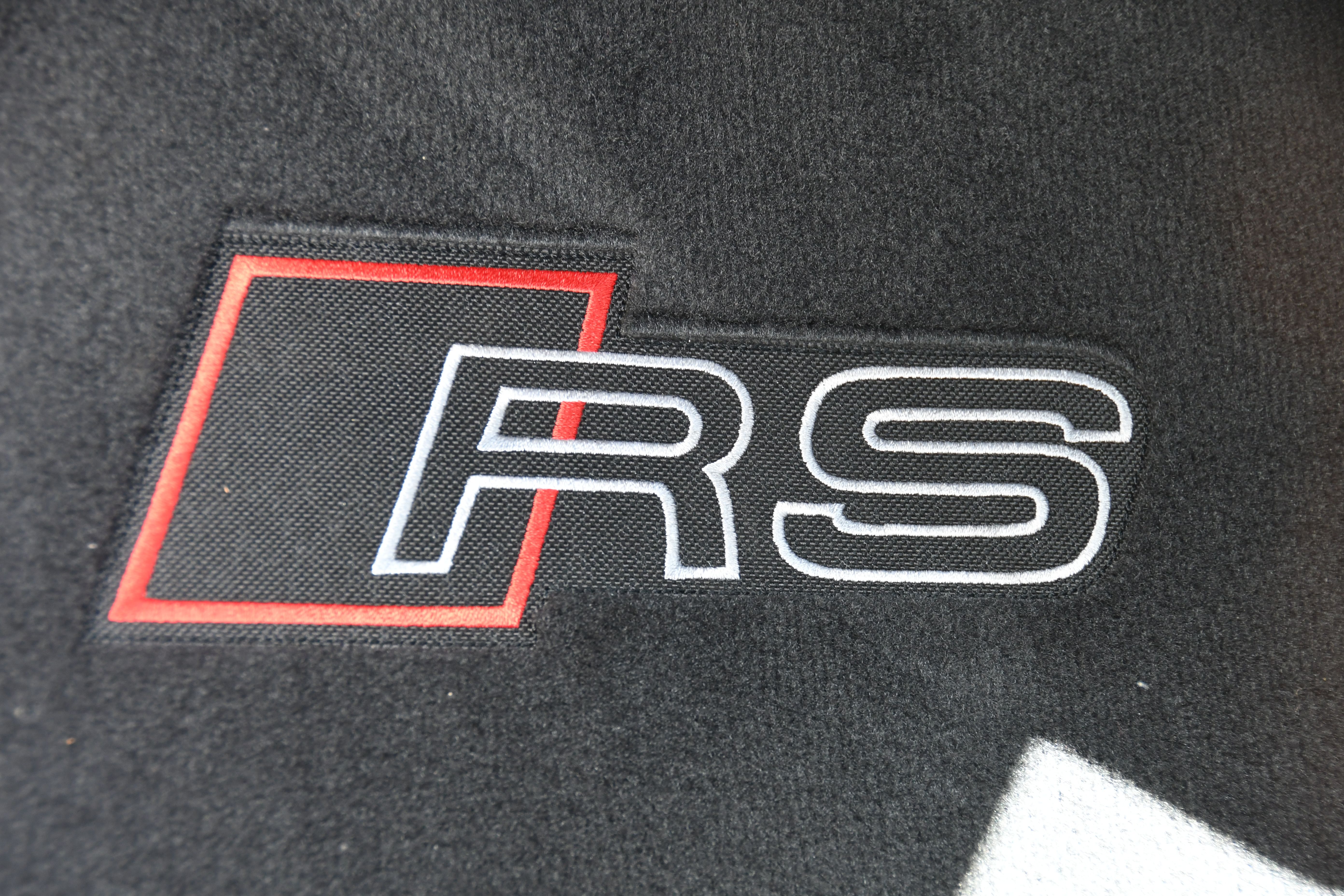 Used 2023 Audi RS e-tron GT AWD/4WD image 17