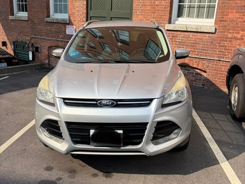 Used 2015 Ford Escape Titanium AWD/4WD image 10