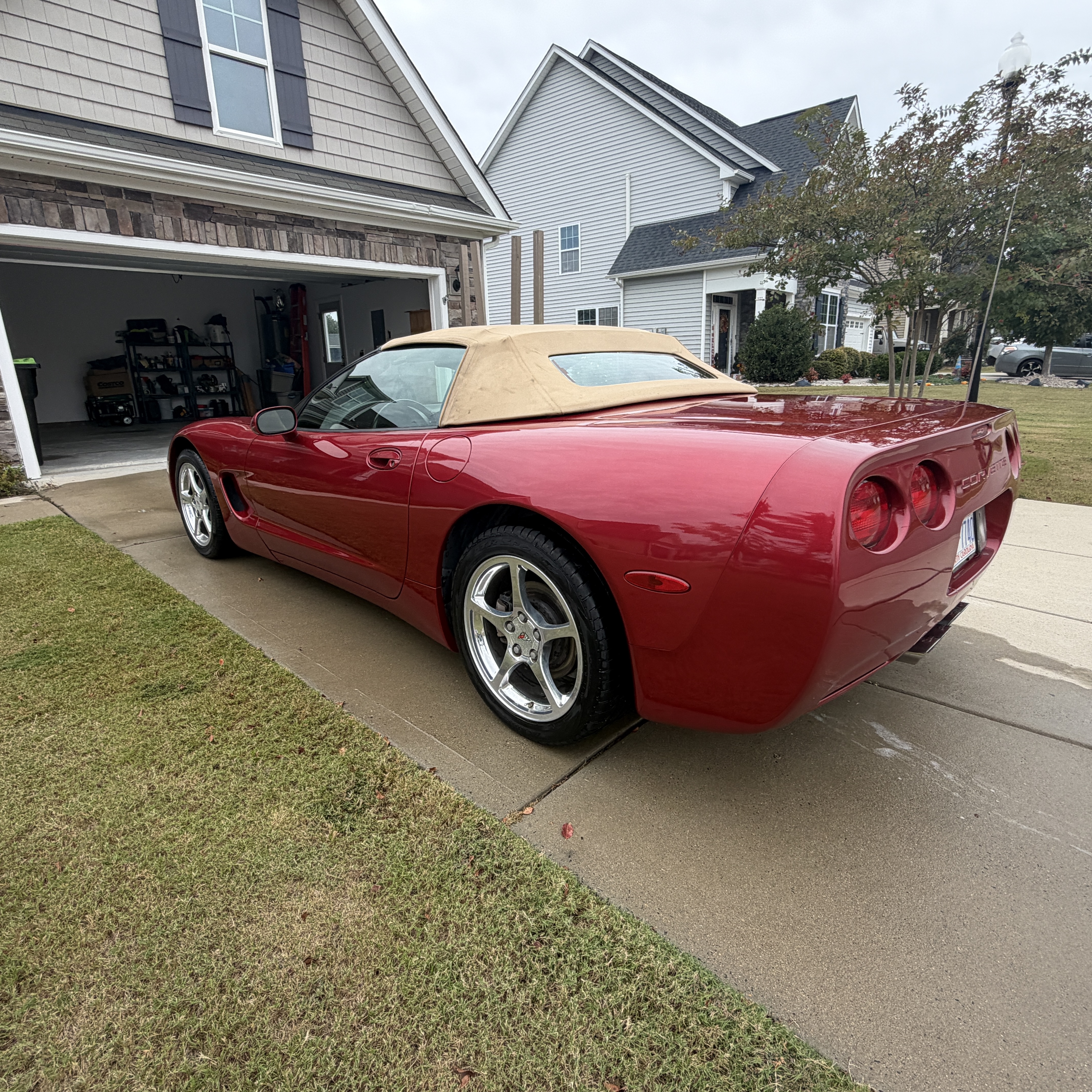 Used 2002 Chevrolet Corvette Convertible w/ Preferred Equipment Group2 RWD image 13