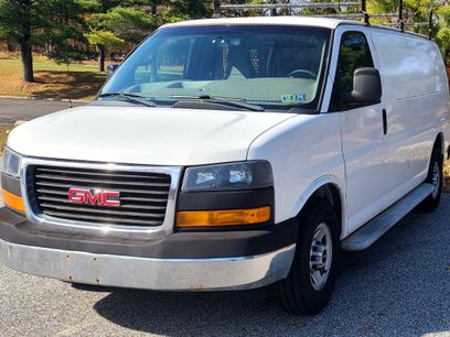 Used 2015 GMC Savana 2500 Van 3D