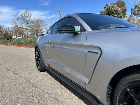 Used 2020 Ford Mustang Shelby GT350 image 11