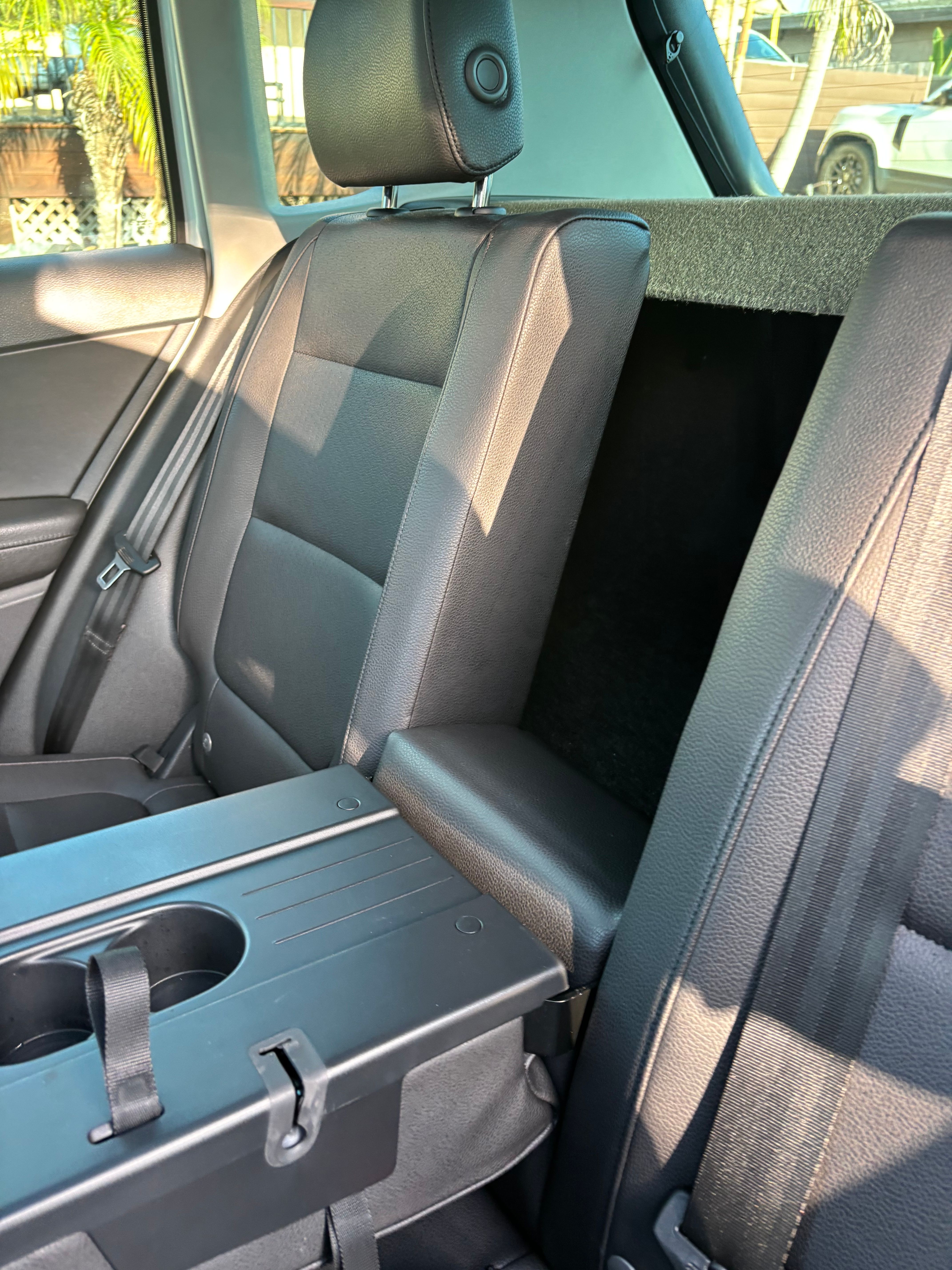 Used 2015 Volkswagen Tiguan SEL FWD image 17