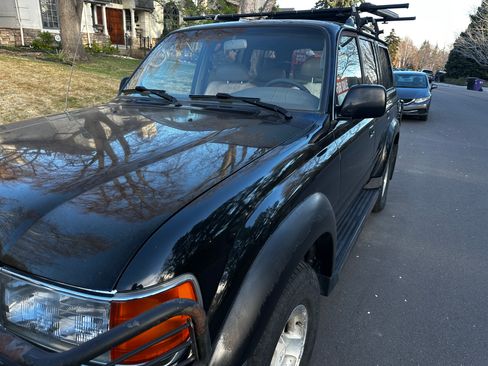 Used 1997 Toyota Land Cruiser image 2