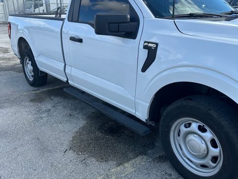 Used 2024 Ford F150 XL image 4
