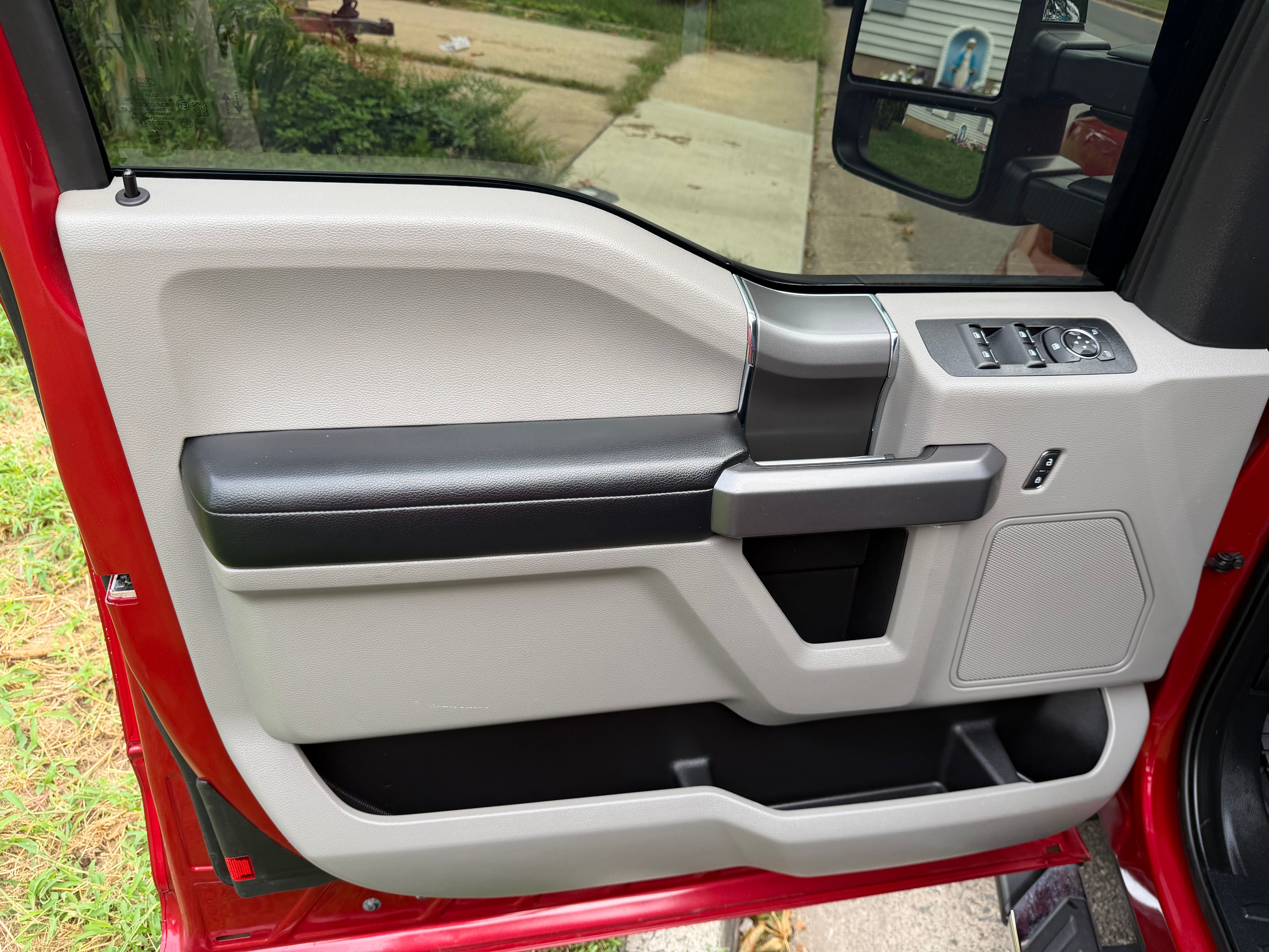 Used 2020 Ford F150 XLT w/ Equipment Group 302A Luxury AWD/4WD image 20