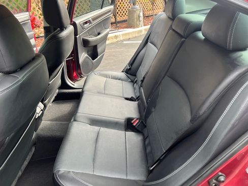 Used 2018 Subaru Legacy 3.6R Limited image 9