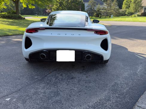 Used 2024 Lotus Emira First Edition RWD image 10