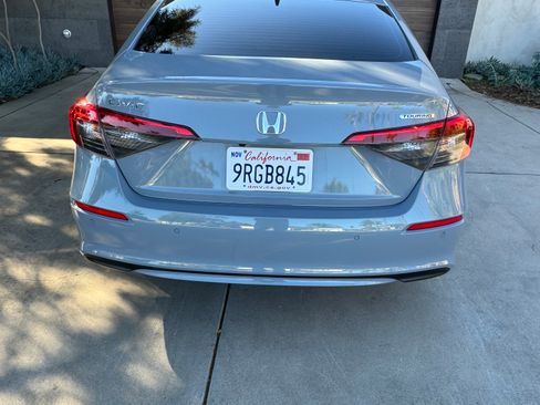 Used 2024 Honda Civic Touring image 8
