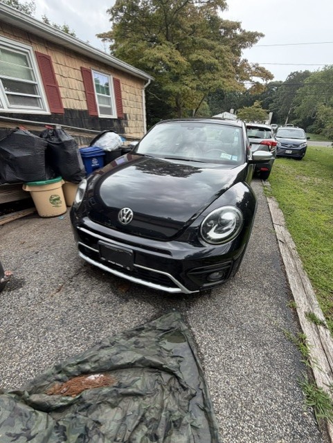 Used 2016 Volkswagen Beetle 1.8T Dune w/ Dune Technology Package FWD image 1