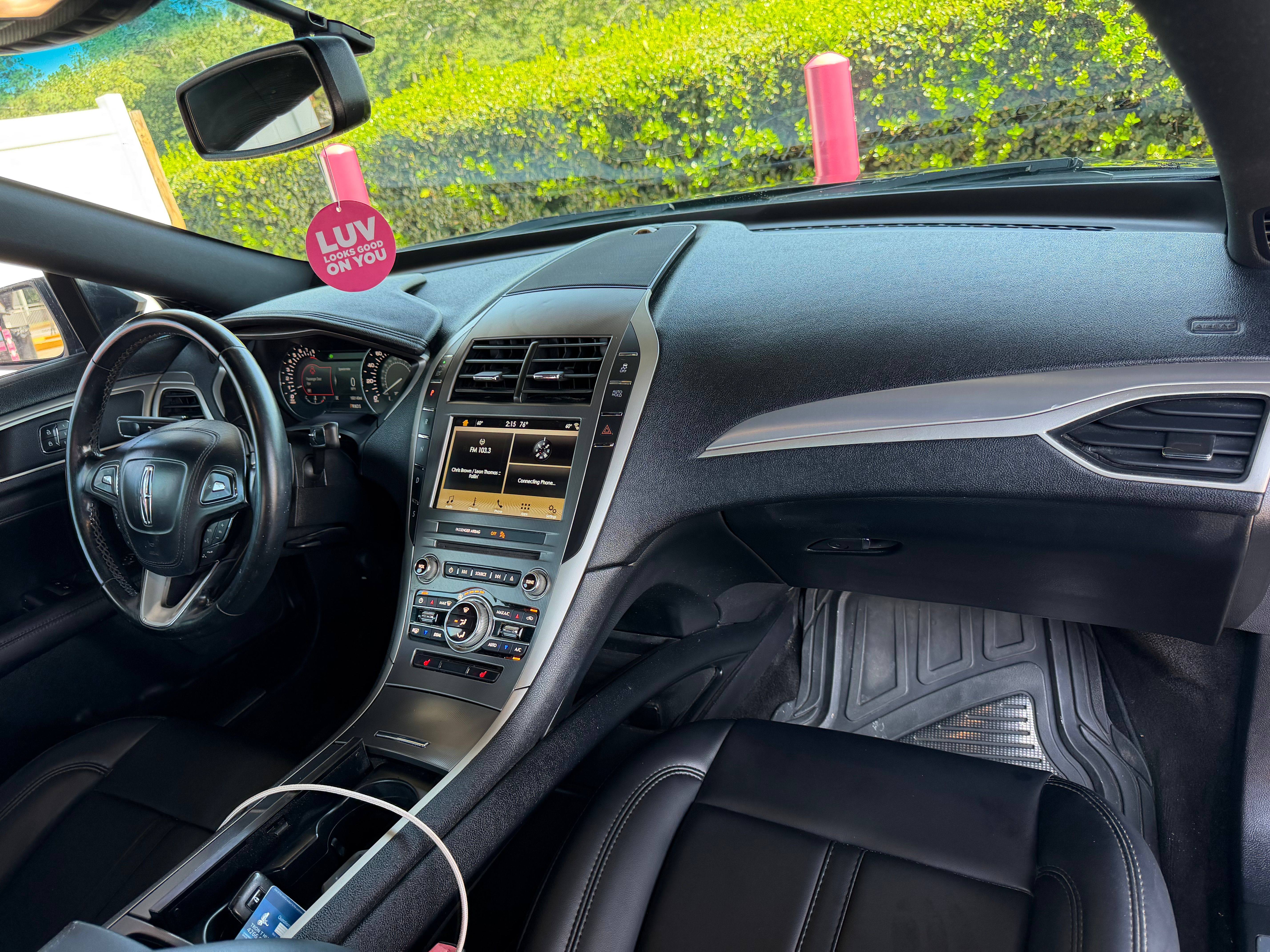 Used 2017 Lincoln MKZ Premiere FWD image 22