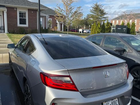 Used 2017 Honda Accord EX-L image 5