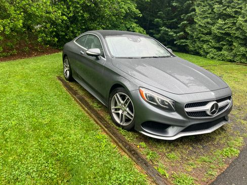 Used 2016 Mercedes-Benz S 550 4MATIC Coupe image 2