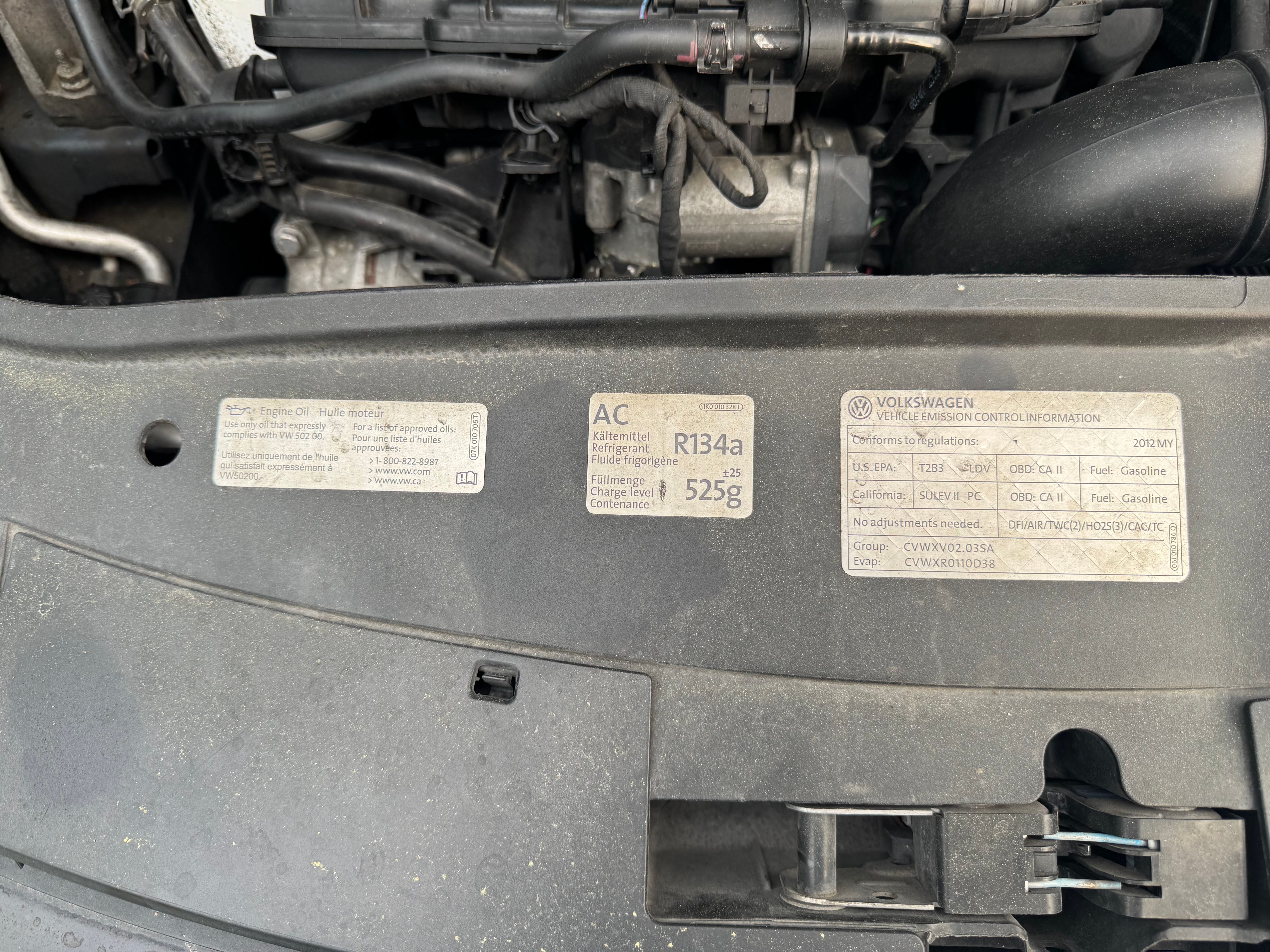 Used 2012 Volkswagen Eos Lux FWD image 16