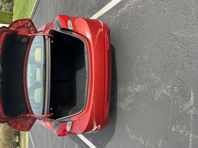 Used 2013 Hyundai Elantra GLS w/ Preferred Pkg FWD image 6