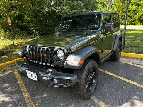 Used 2022 Jeep Wrangler Sport AWD/4WD image 18