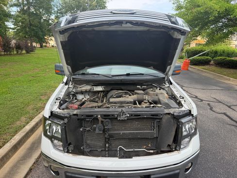 Used 2010 Ford F150 XLT RWD image 11