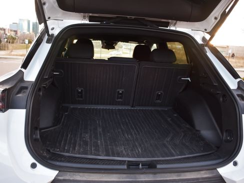 Used 2025 Chevrolet Equinox EV LT image 20