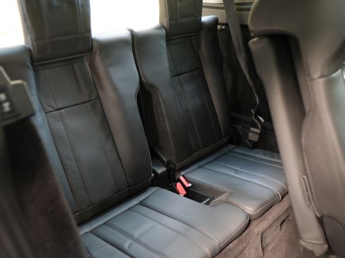 Used 2020 Land Rover Range Rover Sport HSE image 24