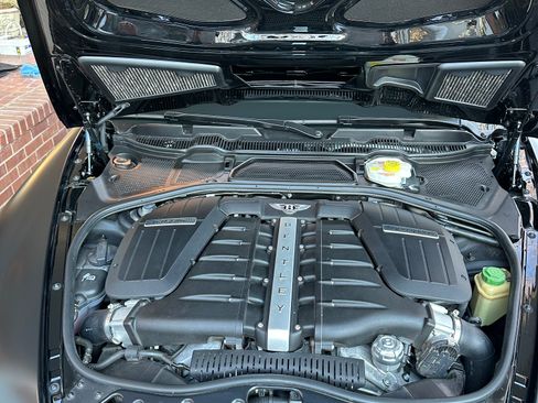 Used 2011 Bentley Continental GT Supersports image 28