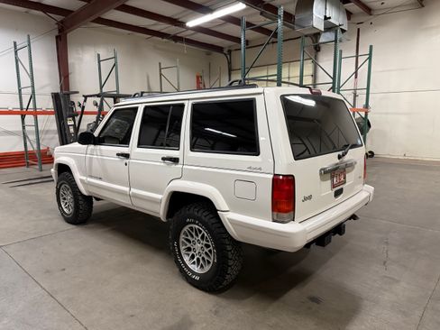 Used 1998 Jeep Cherokee Limited AWD/4WD image 5
