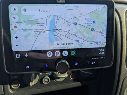 Used 1999 Chevrolet Tahoe 4WD 2-Door w/ Preferred Equipment Group image 18