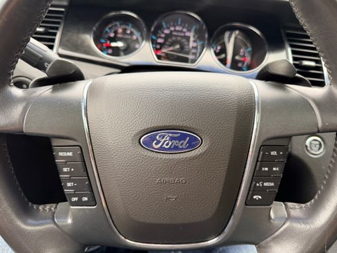 Used 2011 Ford Taurus Limited w/ 303A Rapid Spec Order Code AWD/4WD image 8