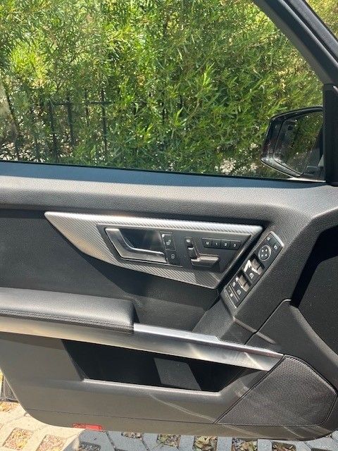 Used 2015 Mercedes-Benz GLK 250 BlueTEC 4MATIC image 20