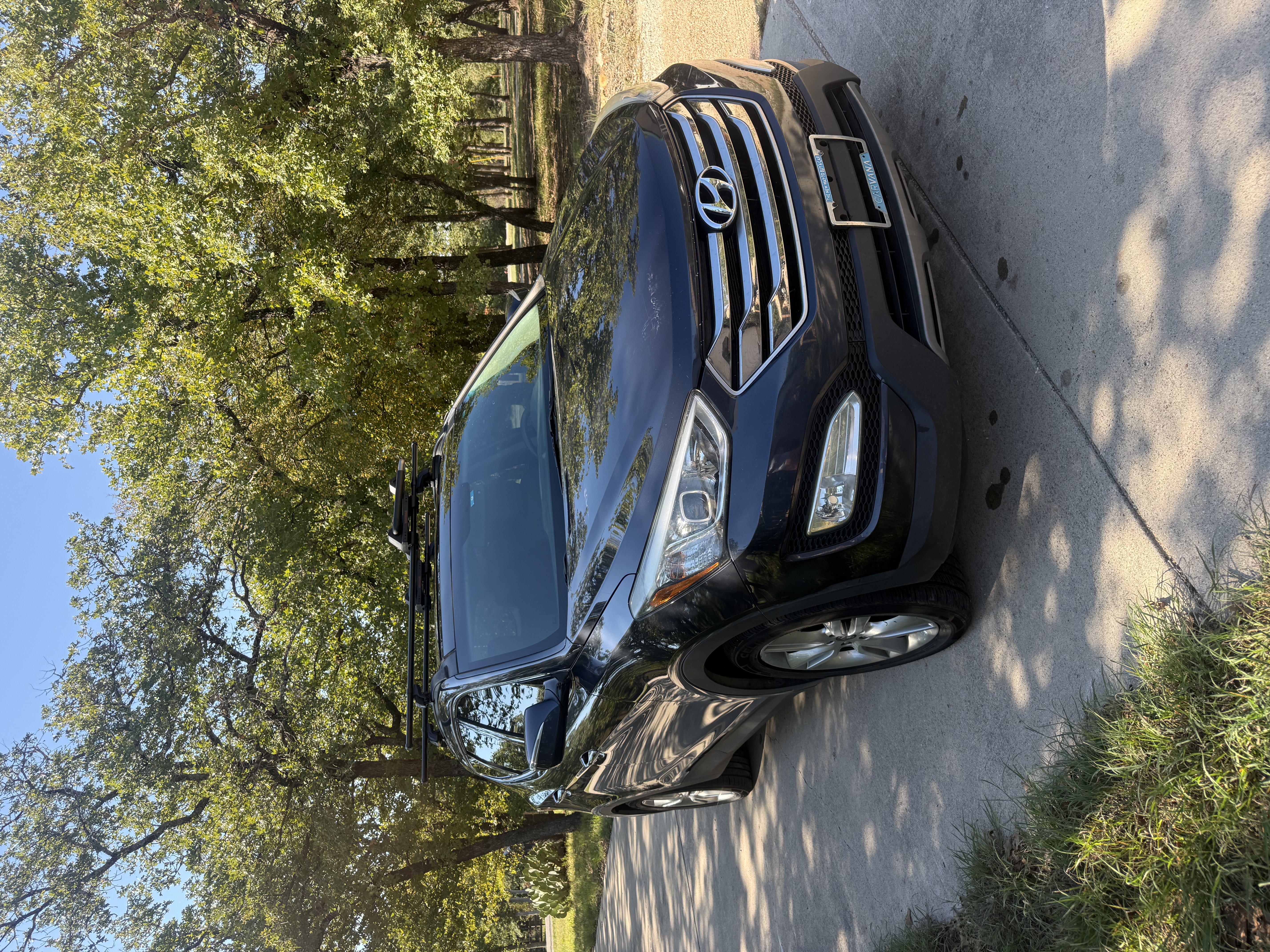Used 2015 Hyundai Santa Fe Sport 2.0T w/ Option Group 05 FWD image 1