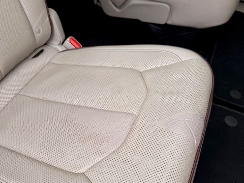 Used 2017 Chrysler Pacifica Limited w/ Advanced Safetytec Group image 28