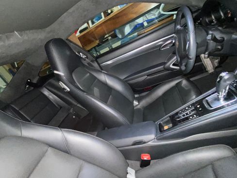Used 2015 Porsche 911 Carrera 4S image 15