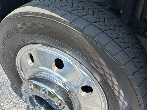 Used 2018 Ford F450 Platinum w/ Platinum Ultimate Package image 11