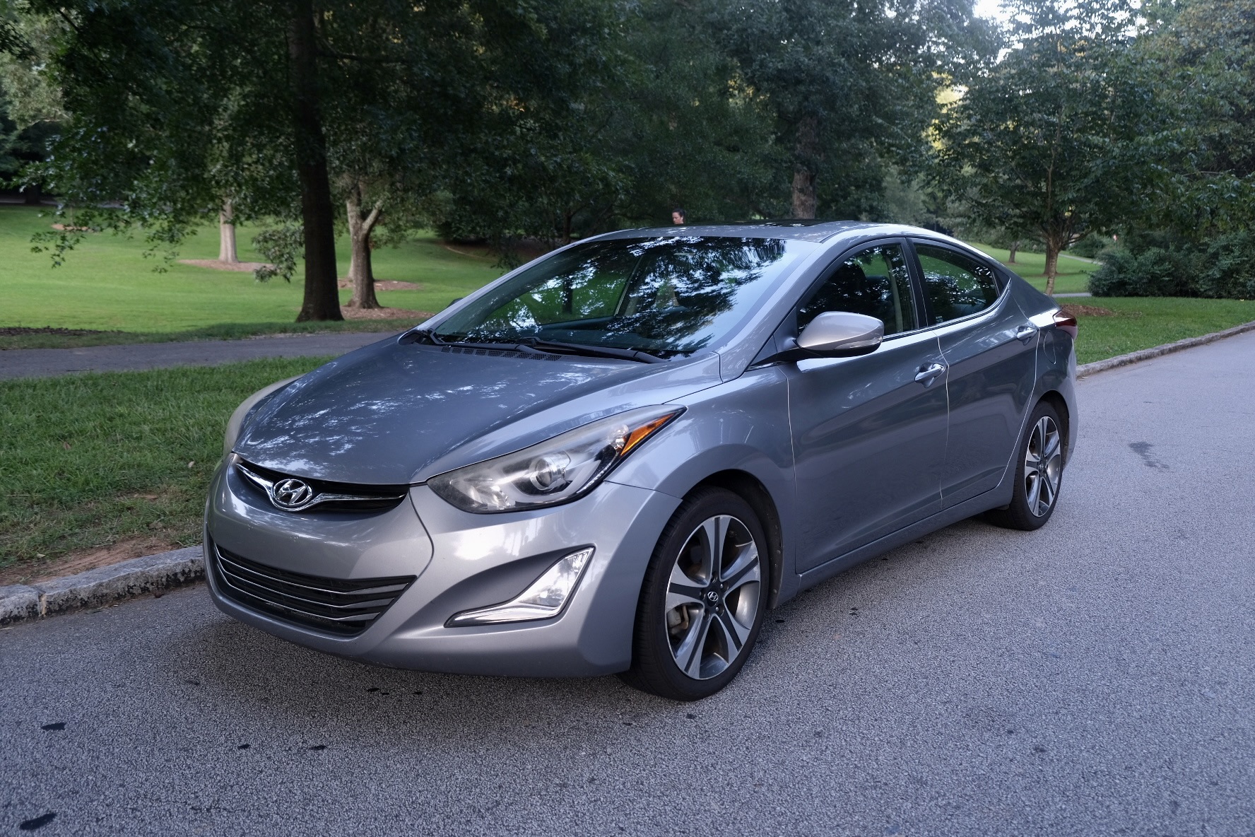 Used 2014 Hyundai Elantra Sport FWD image 1